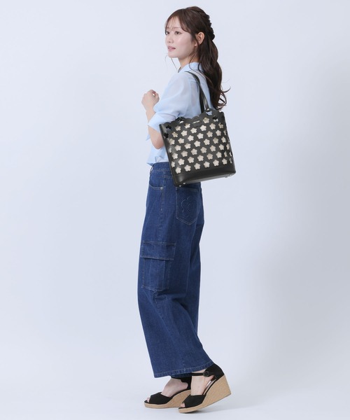 トートバッグ マリークワント mary quant パンチングデイジー トート レディースの画像
