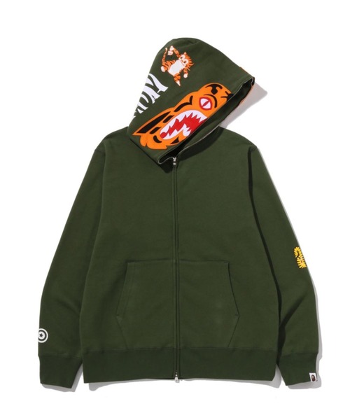 A BATHING APE（アベイシングエイプ） ジップアップパーカー MEDIUM