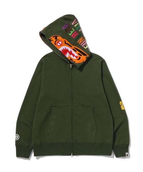 A BATHING APE（アベイシングエイプ） ジップアップパーカー MEDIUM