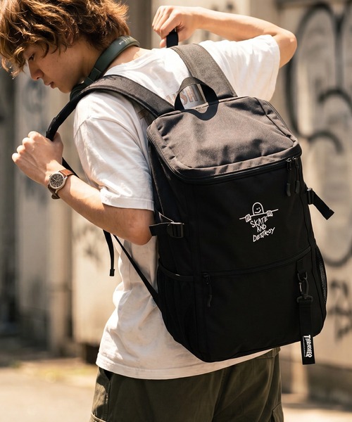 ☘️新品 スラッシャーTHRASHER バックパック リュック 撥水24L