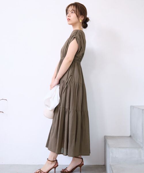 COHINA（コヒナ） ワンピース 半袖 エアリーティアードギャザー