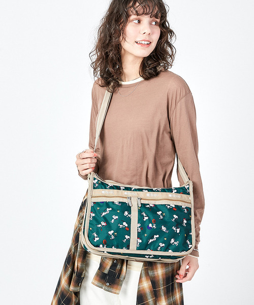 LeSportsac（レスポートサック） 「PEANUTS」ショルダーバッグ 