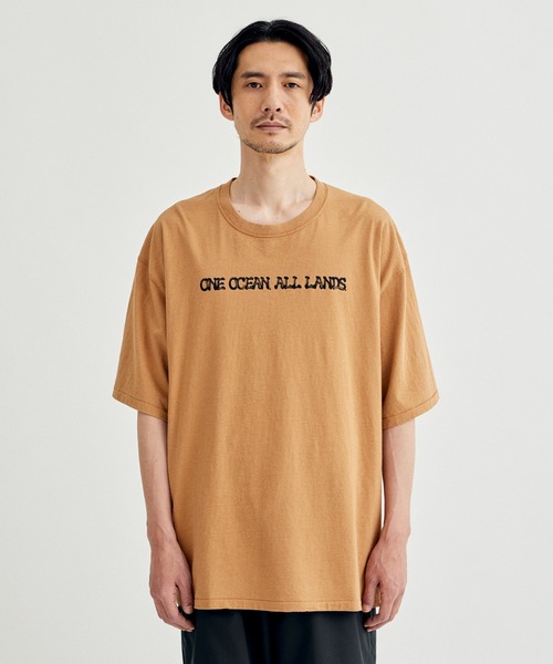 【関税込み】nanamica ブラウン OOAL Tシャツ nanamica / ナナミカ】OOAL Graphic Tee/OOAL グラフィックTee