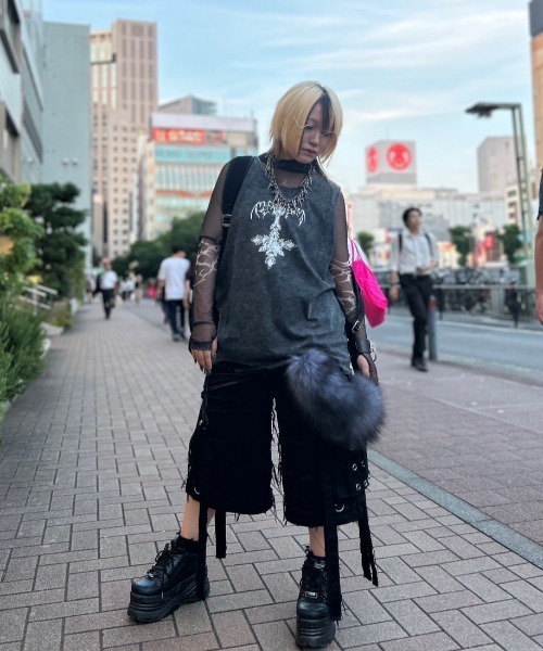 NOVESSEL キーホルダー A'GEM/9 × .kom「NOVESSEL/ノベセル」ファー