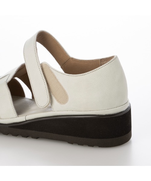 D'ICI（ディッシィ） サンダル ボリュームソールグルカサンダル