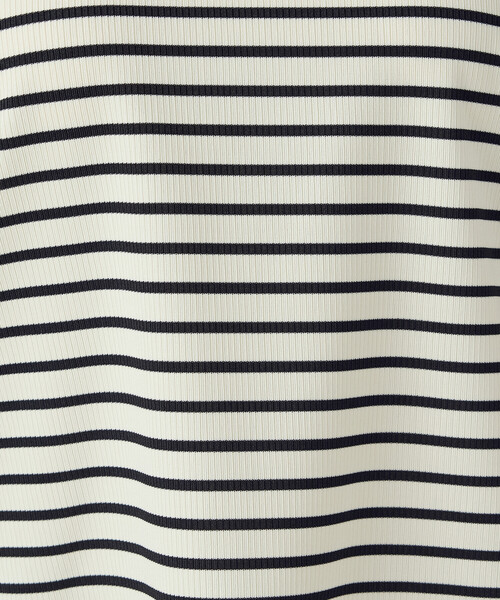 COMME CA ISM（コムサイズム） tシャツ ボックスシルエット クロップ丈