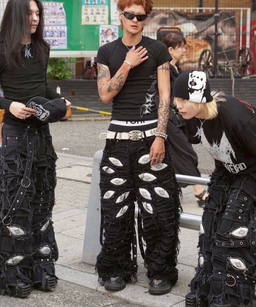 uniz WHITE EYES PANTS ユニズ オピウムファション バギー UNIZ ジーンズ 「UNIZ」White Eyes Pants / 「ユニズ」ホワイト