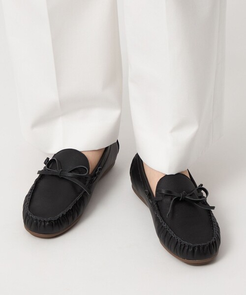 ODETTE E ODILE（オデット エ オディール） デッキシューズ モカシン