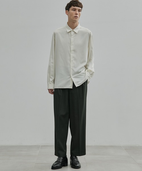 UNITED TOKYO（ユナイテッドトウキョウ） パンツ TECHNO WOOL 2タック