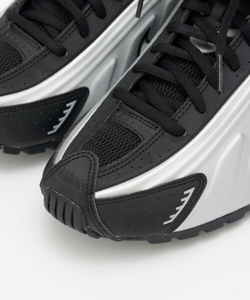 NIKE（ナイキ） スニーカー 「NIKE/ナイキ」ナイキ ショックス R4