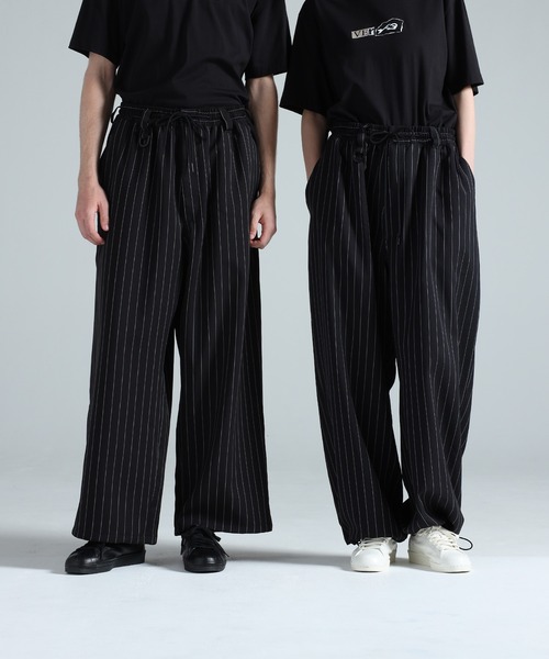 Y-3 パンツ SPORT UNIFORM PINSTRIPE TRACK PANTS メンズ レディース