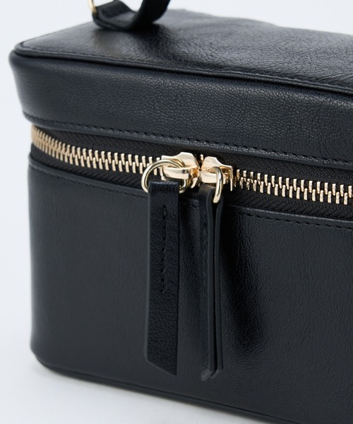 Whim Gazette（ウィム ガゼット） 「hoaw」ショルダーバッグ FREE