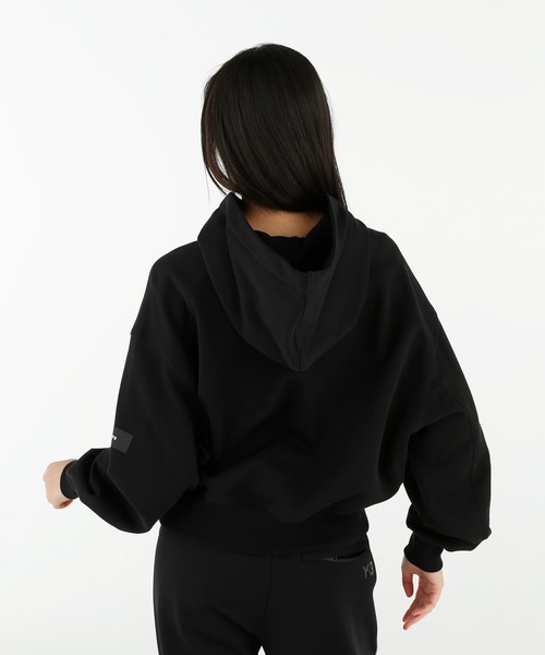 Y-3 レディースパーカー Y-3 (ワイスリー) ワンポイント ロゴ ショート丈 プルオアーバー