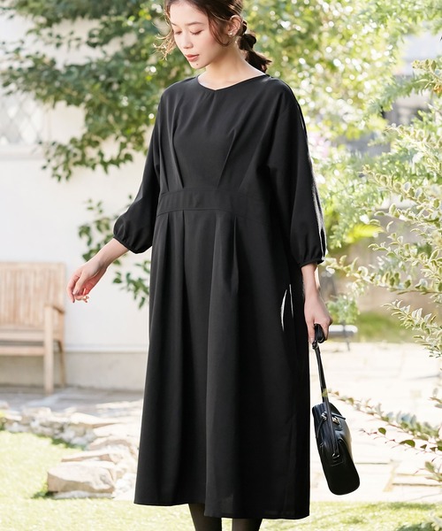 美品　近年　ルルウィルビー シアー　ワンピース　ベルト　ブラック　M　お呼ばれ Viola e Viola（ヴィオラ エ ヴィオラ） ワンピース ベルト風切替