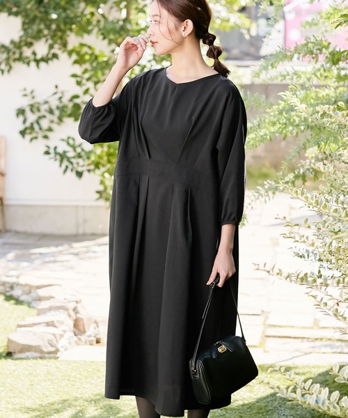 Viola e Viola（ヴィオラ エ ヴィオラ） ワンピース ベルト風切替