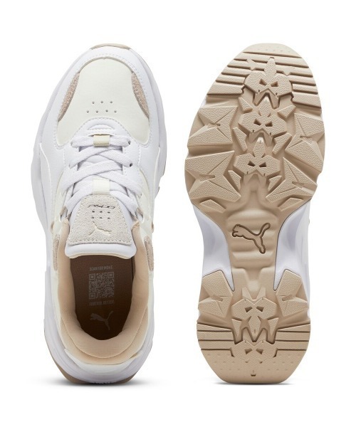 新品未使用　Ameri×PUMA コラボスニーカー　ORKID オーキッド PUMA for emmi】蘭の花弁を模したスニーカー”Orkid(オーキッド)”を別注