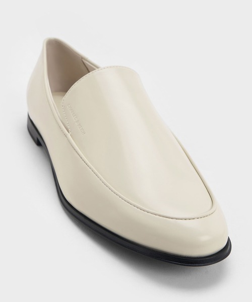 CHARLES ＆ KEITH（チャールズ&キース） ローファー アーモンドトゥ