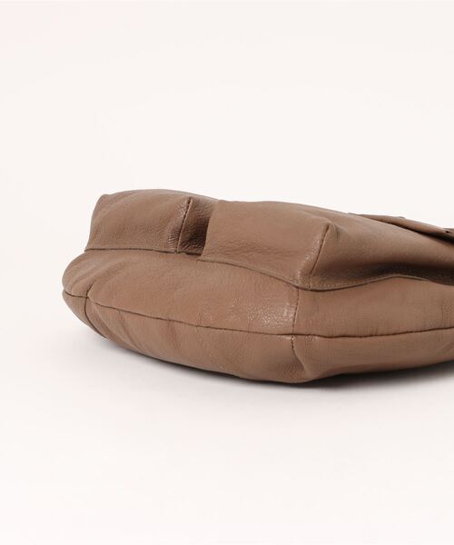 送料無料 美品 genten ゲンテン シュリンク レザー ショルダー バッグ genten（ゲンテン） ショルダーバッグ バッグ ゴートシュリンク