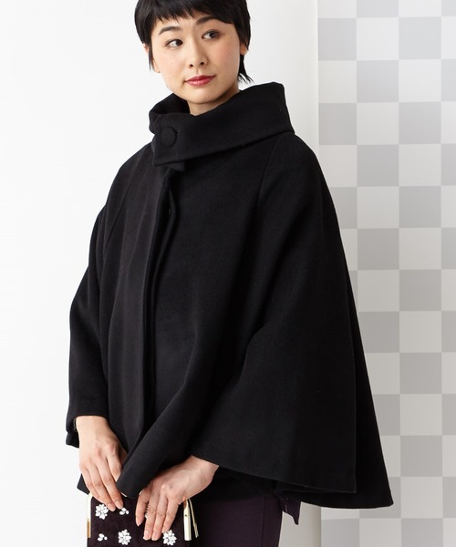 RECOMMEND ITEM / ファー付きケープコートが大人気です！＠伊勢丹新宿