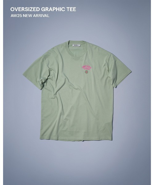Onitsuka Tiger（オニツカタイガー） tシャツ OVERSIZED GRAPHIC TEE