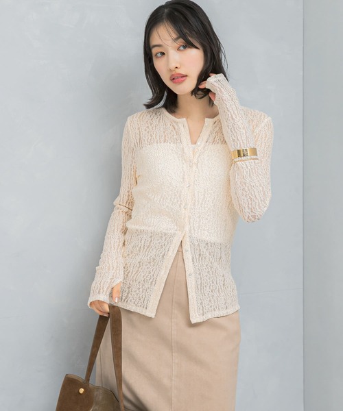 *フィラ* レース柄　Tシャツ トップス M ベージュ　新品未使用 Right-on 限定】ミニロゴTシャツ(M ベージュ): トップス｜Right