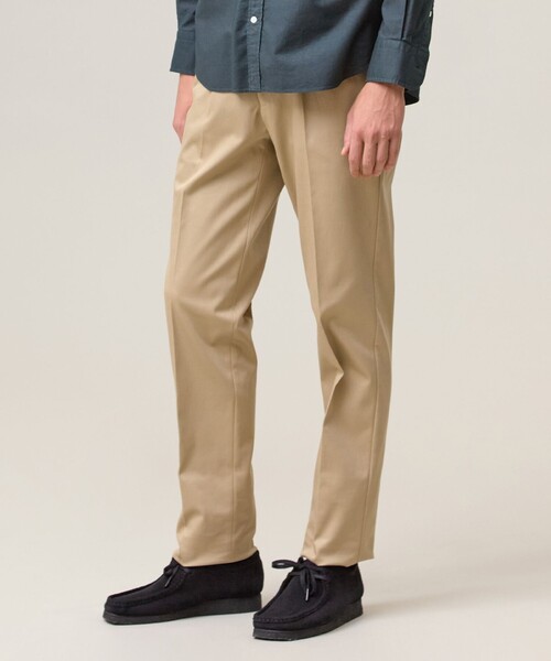 J.PRESS（J.プレス） パンツ 洗練されたシルエットと機能美