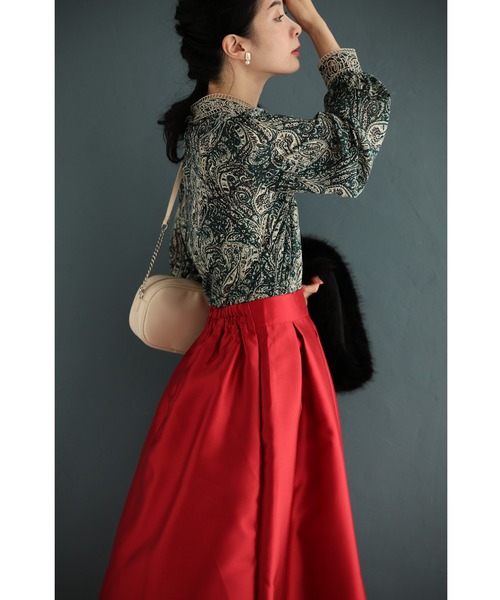 cawaii スカート ラグジュアリーな艶紅タックミディアムスカート