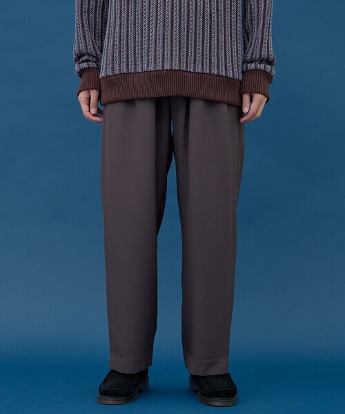 UNITED TOKYO（ユナイテッドトウキョウ） スラックス 2 オフホワイト