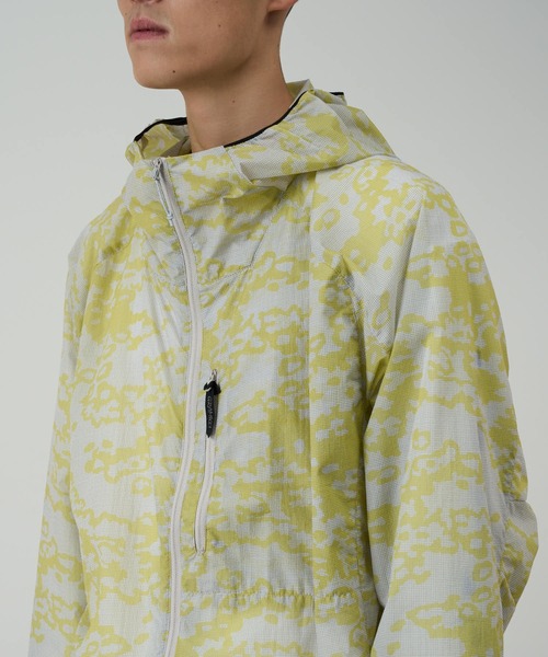 Gramicci（グラミチ） ナイロンジャケット FLYWEIGHT HOODED JACKET