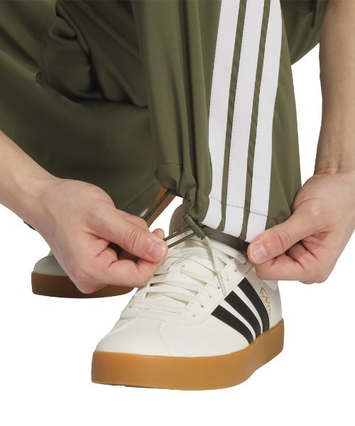 adidas（アディダス） カーゴパンツ ルーズフィット ライト ウーブン