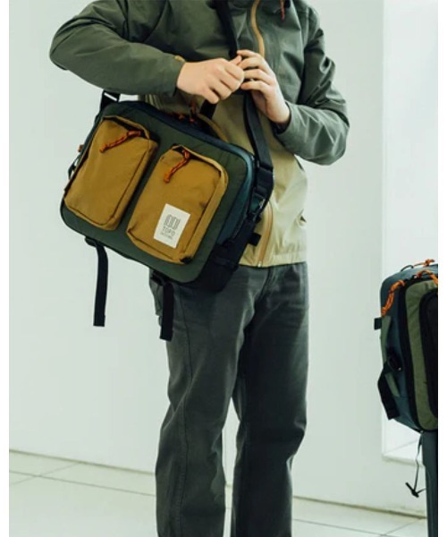 TOPO DESIGNS ビジネスリュック デイバック リュック 多機能3WAY「TOPO