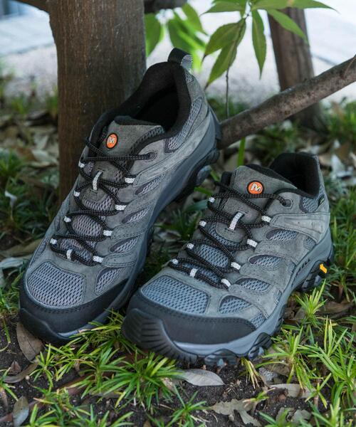 「MERRELL」 ローカットスニーカー 27 グレー メンズの画像