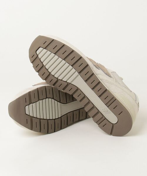 「New Balance」 ローカットスニーカー 23.5cm ナチュラル レディースの画像