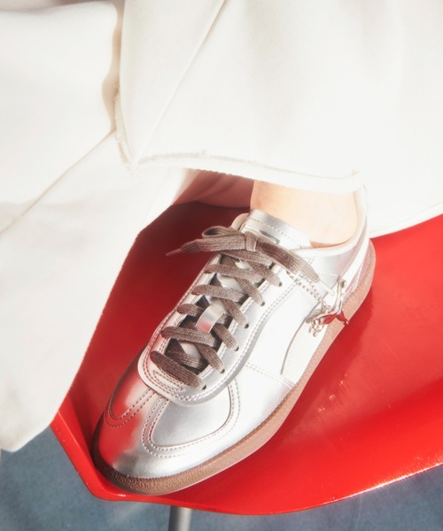 PUMA（プーマ） ローカットスニーカー 24cm シルバー レディース