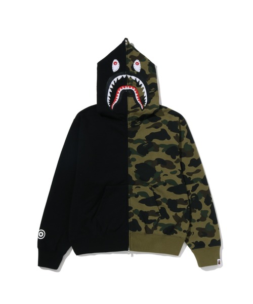 【完売品】A BATHING APE CRYSTAL STONE パーカー A BATHING APE（アベイシングエイプ） パーカー 1ST CAMO CRYSTAL