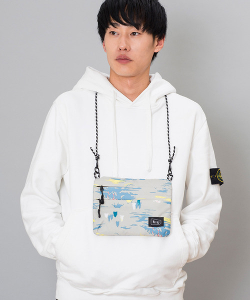 KiU ショルダーバッグ バッグ ウォータープルーフサコッシュW
