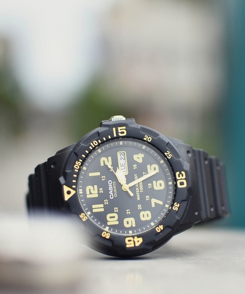 腕時計 「60」「CASIO（カシオ）」ダイバーアナログ　腕時計 メンズ レディース | CASIO | 16