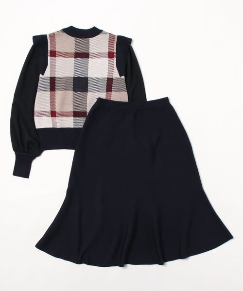 BURBERRY BLUE LABEL」 セットアップ 38 ダークネイビー レディース 