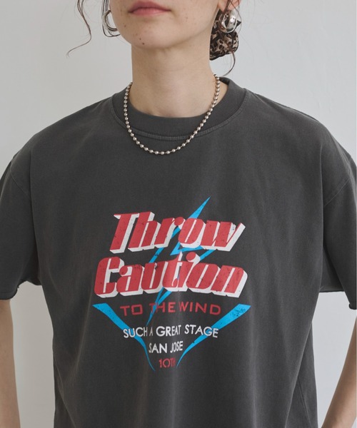 未使用T-Angie ANGIE tシャツ フロント ワンポイント 刺繍 ロゴ Tシャツ（半袖