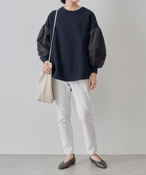 ビアズリー　袖パフスウェット BEARDSLEY（ビアズリー）の「袖パフトレーナー（スウェット）」 - WEAR