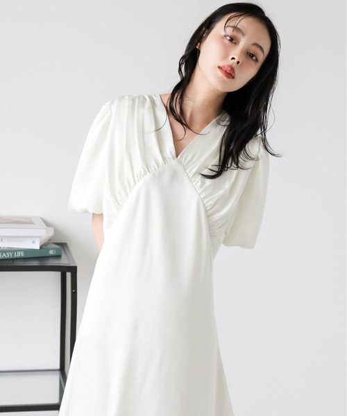 Lajour ワンピース 「日本製」Vネックギャザーフレアワンピース