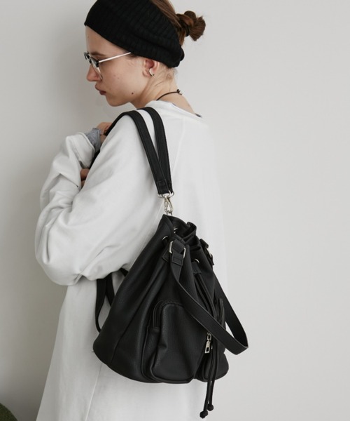 Auntie Rosa Holiday（アンティローザホリデー） ショルダーバッグ