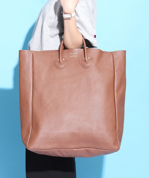 「YOUNG\u0026OLSEN The DRYGOODS STORE」 ハンドバッグ FREE ベージュ レディースの画像