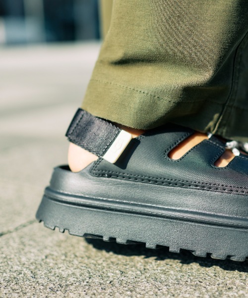 UGG Australia（アグオーストラリア） サンダル W GOLDENGLOW TOGGLE