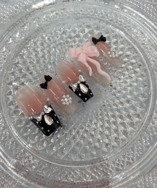 MASHIRO ネイルチップ ネイルシール ブラックピンクカラーリボン