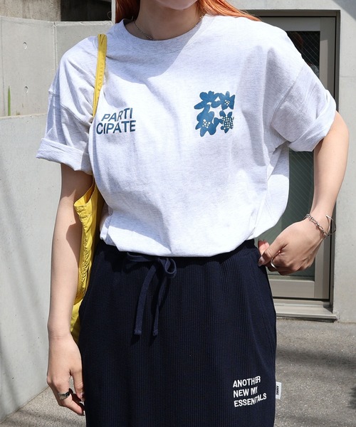 ANME tシャツ 前後ロゴ入りフラワープリント半袖Tシャツ レディース