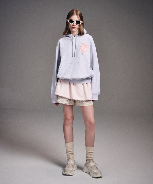 Mardi Mercredi パーカー HOODY CLOVERMARDI SATIN レディース