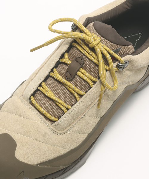 【関税込み】ROA ベージュ Katharina スニーカー ROA - Unisex Katharina Sneakers – Atelier New York