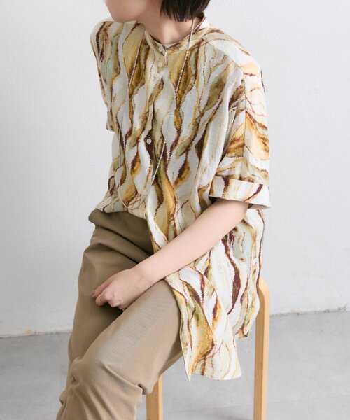 <お値下げ>ear PAPILLONNER バンドカラープリントブラウス ear PAPILLONNER ブラウス シャツ バンドカラープリント半袖