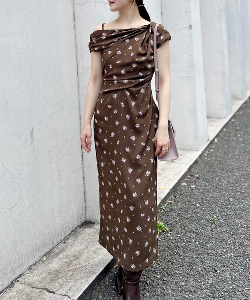 SNIDEL ワンピース フラワープリントドレープワンピース